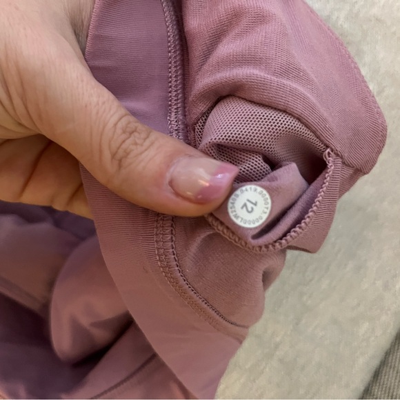 Lululemon Energy Bra - Picture 3 of 3